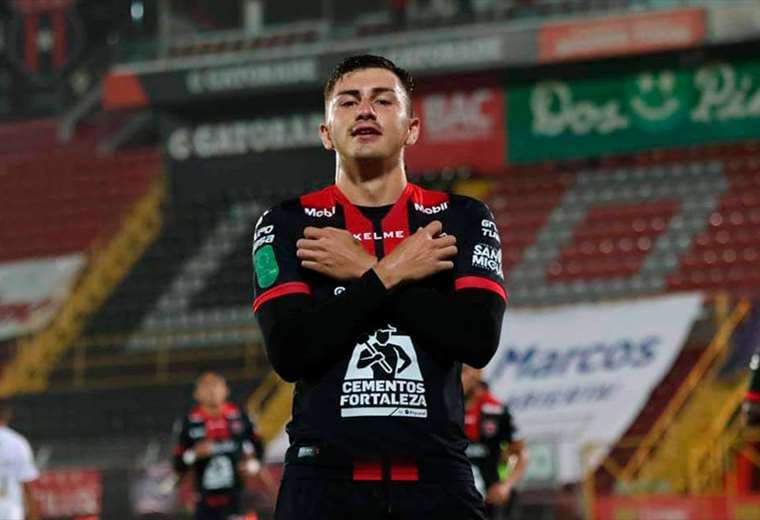 Fernán Faerron y sus polémicas con la Liga: Desde el gesto de la '31' hasta no saludar a jugadores