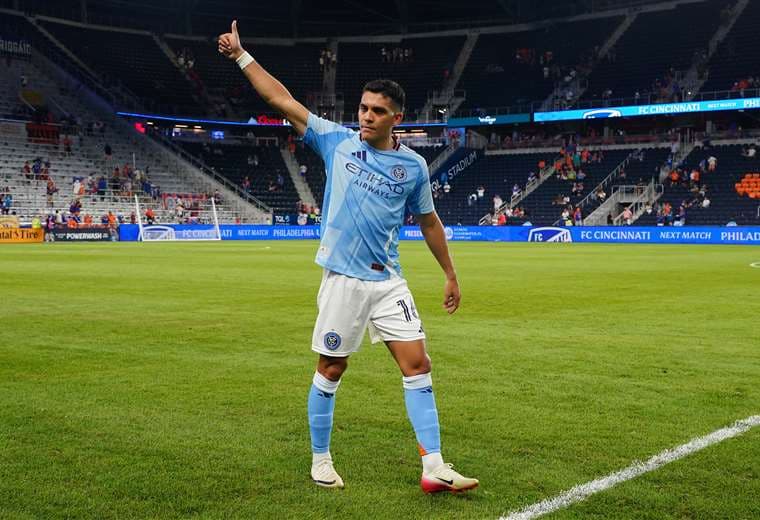 ¡Cada vez más cerca! Alonso Martínez estuvo en el banquillo en el empate del NY City