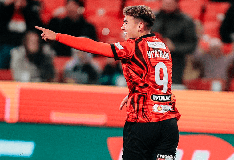 Manfred Ugalde sigue encendido y marca su cuarto gol en tres partidos con Spartak de Moscú