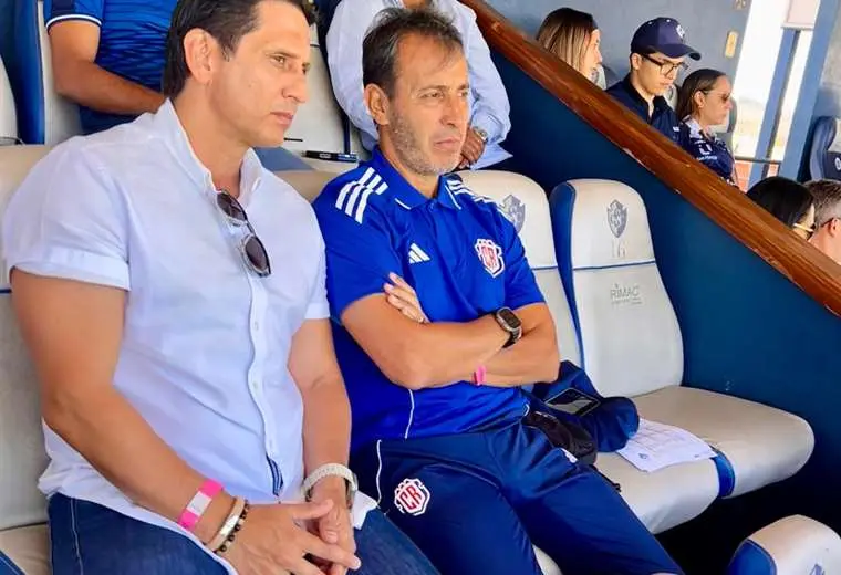 Rónald González: “Me parecía muy apresurado hacer un cambio de timón en este momento”