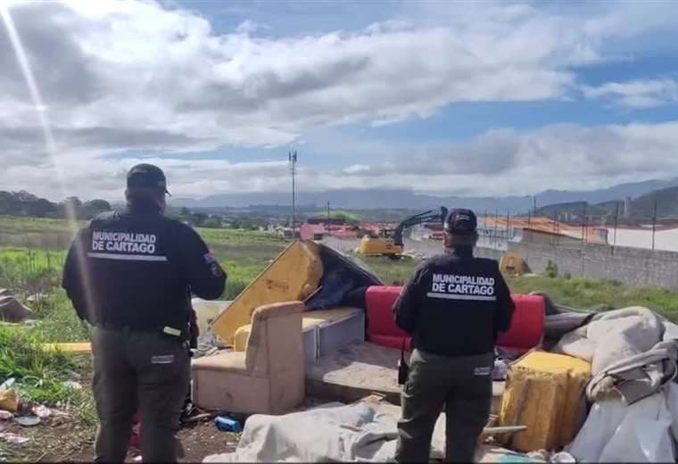 Basureros clandestinos escondían venta de drogas y prostitución en Cartago