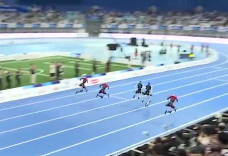 ¡A estadio lleno! Robots humanoides compiten en los Juegos Mundiales de Pekín