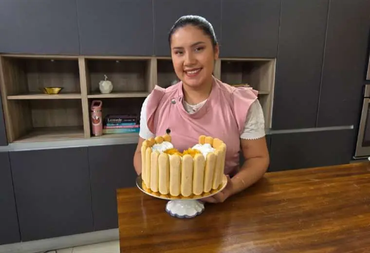 Carlota de melocotones: una receta sencilla para preparar en casa