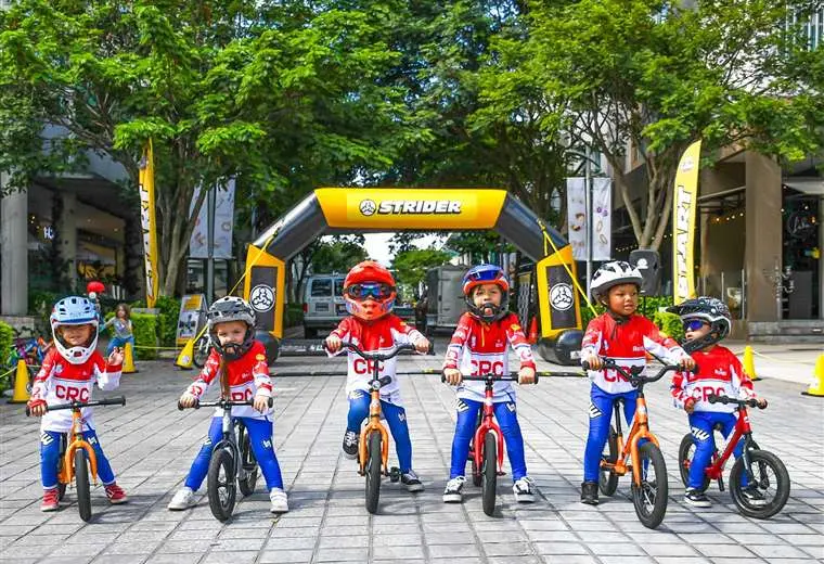 Seis niños costarricenses representarán al país en el Mundial de Strider 2026
