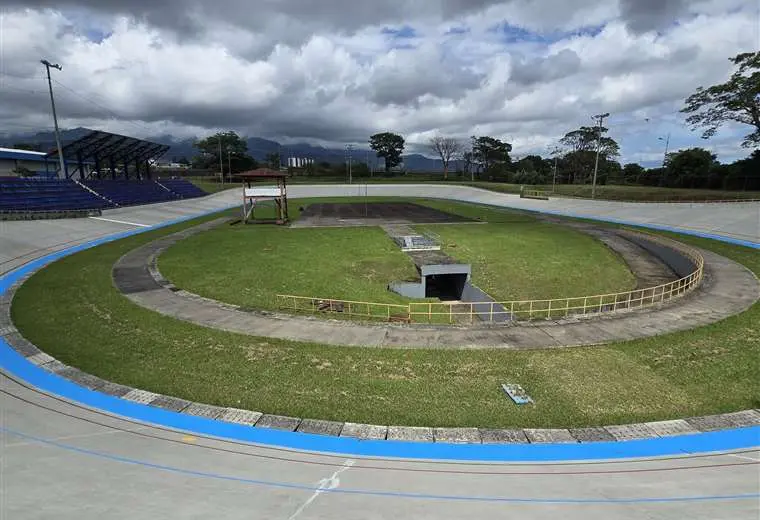 ¡Ni un mes! Velódromo presenta daños tras reciente inauguración