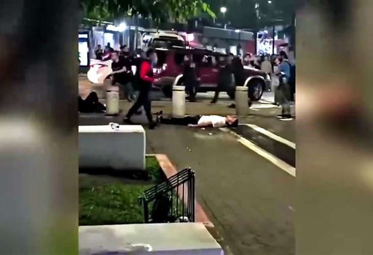 Violenta pelea en La California: joven queda inconsciente y le roban celular