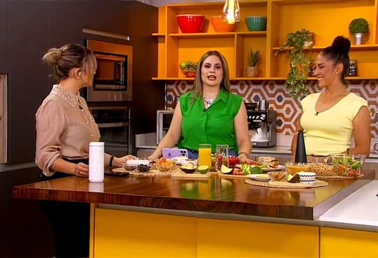¿Qué cenar después de los 50? Nutricionista comparte tres opciones saludables